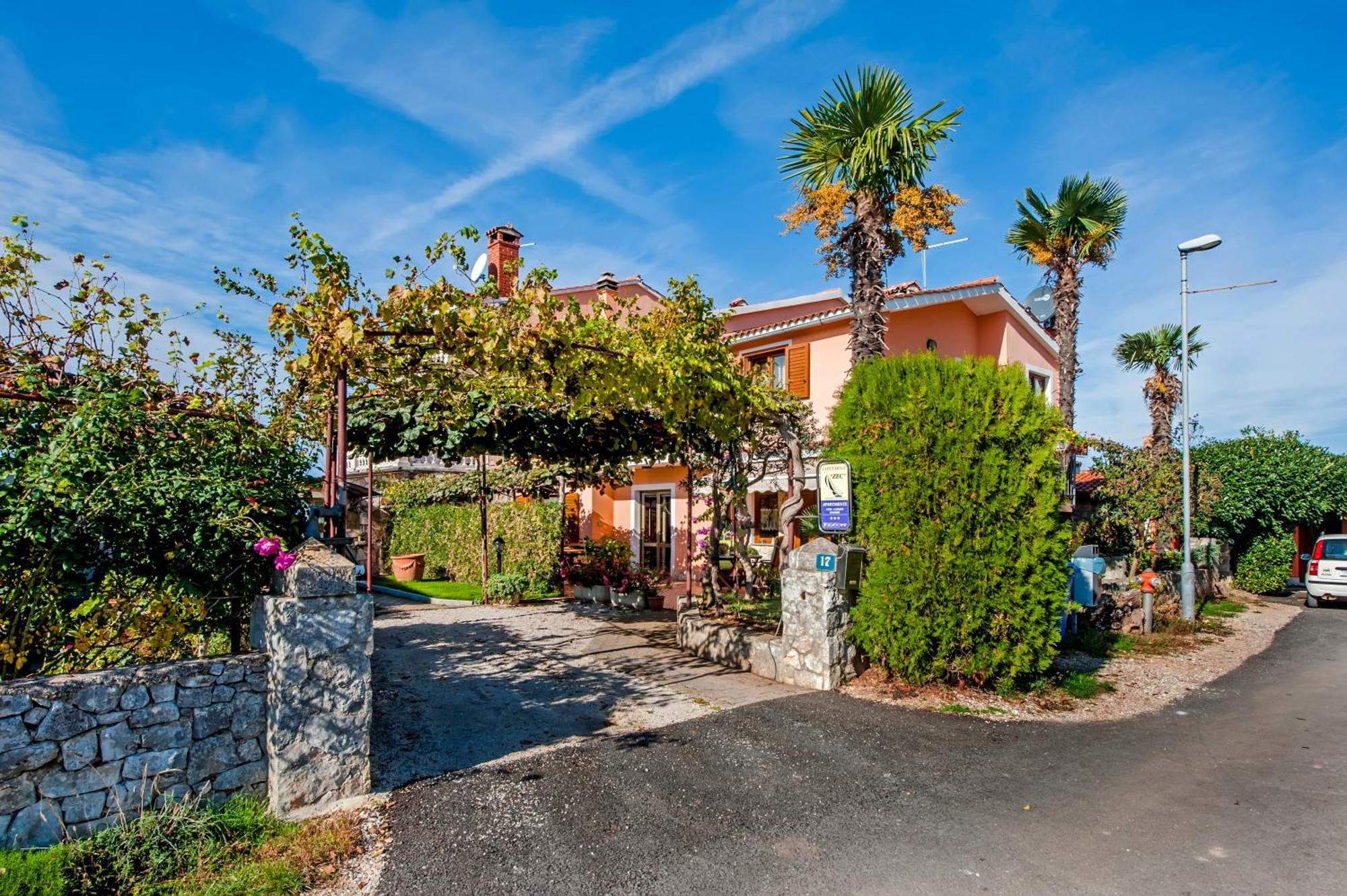 Josip 2304 Rovinj