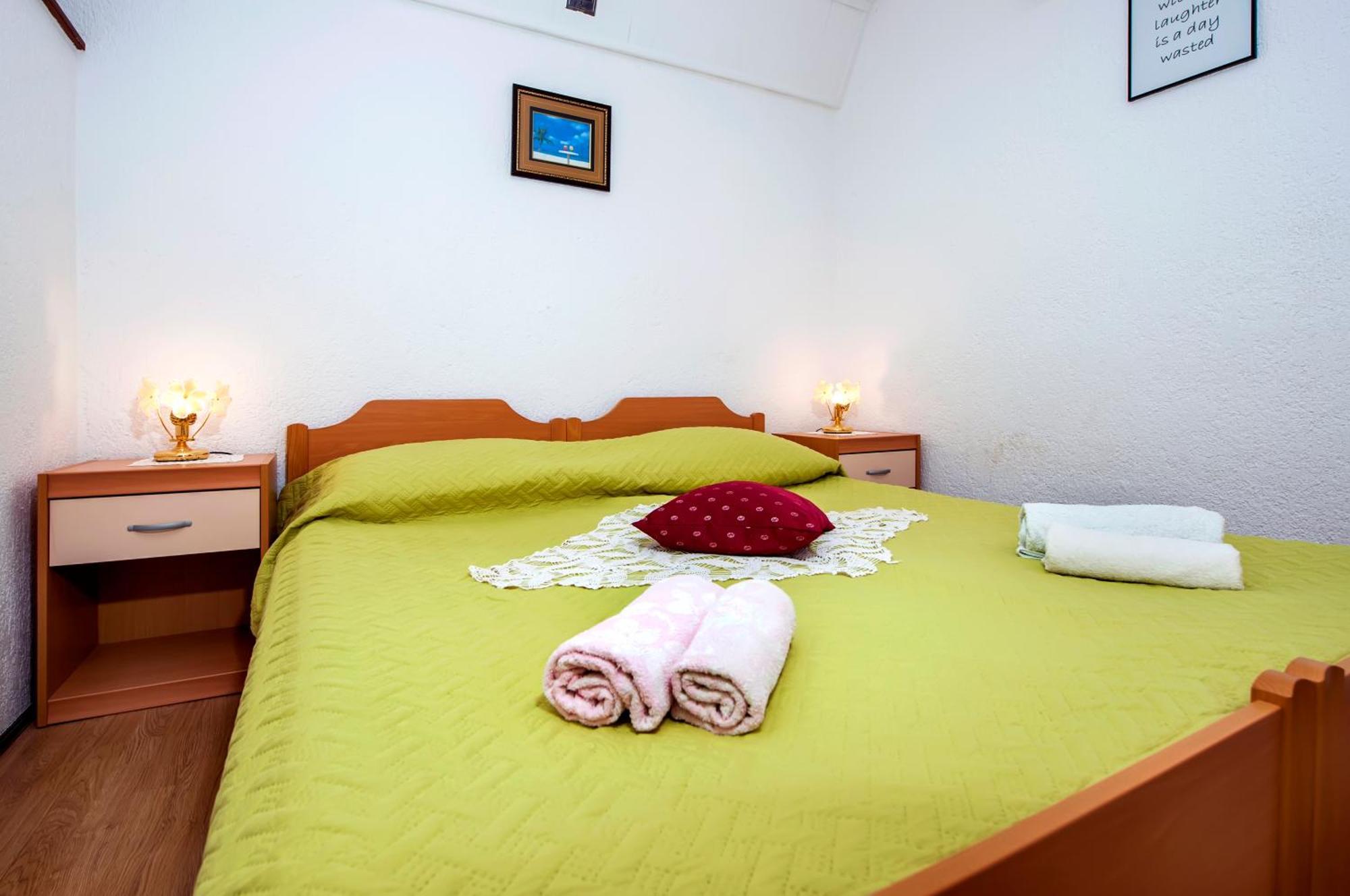 Josip 2304 Rovinj