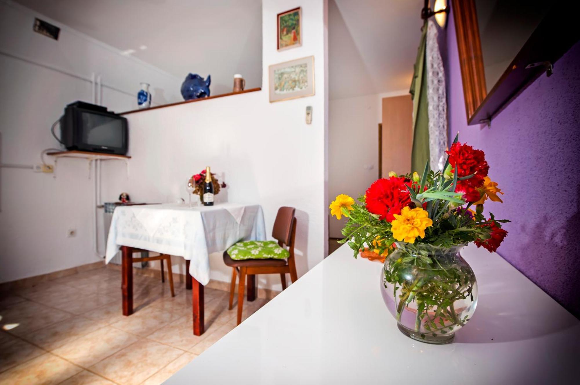 Josip 2304 Appartement *