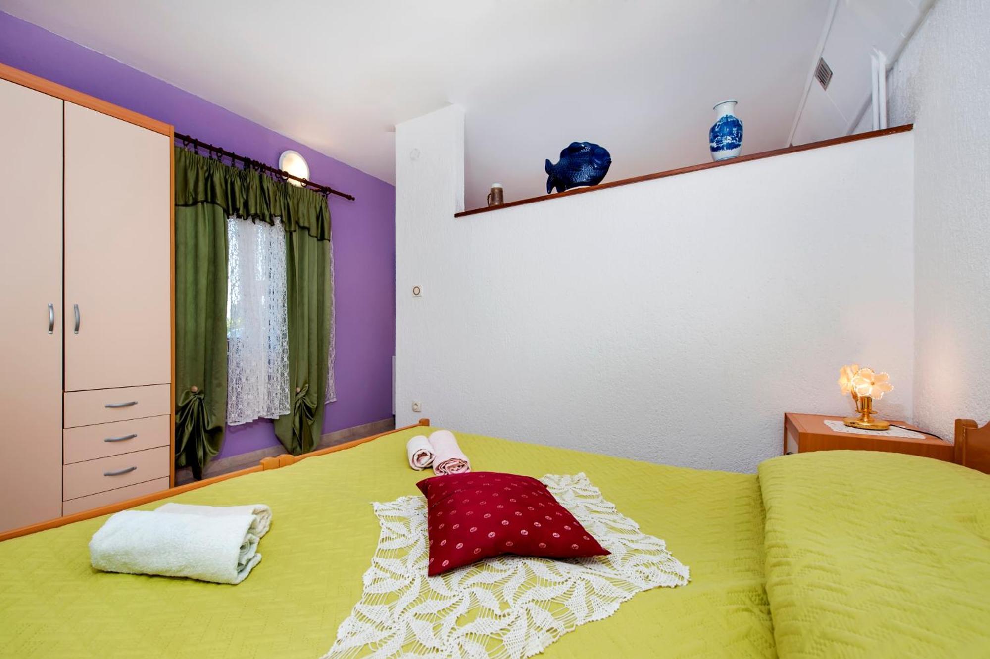 Josip 2304 * Rovinj
