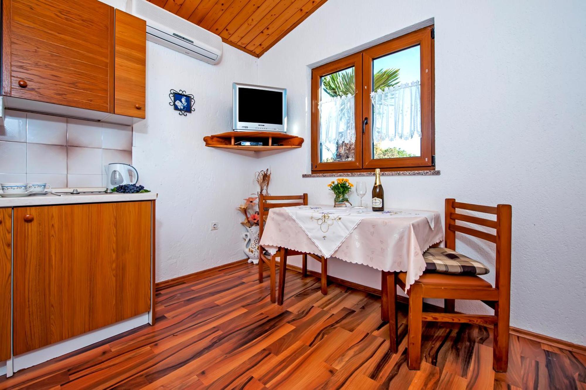 Josip 2304 Appartement Rovinj